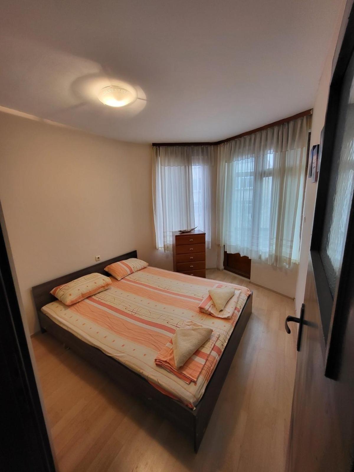 Lux Apartment Sisi بورغاس المظهر الخارجي الصورة
